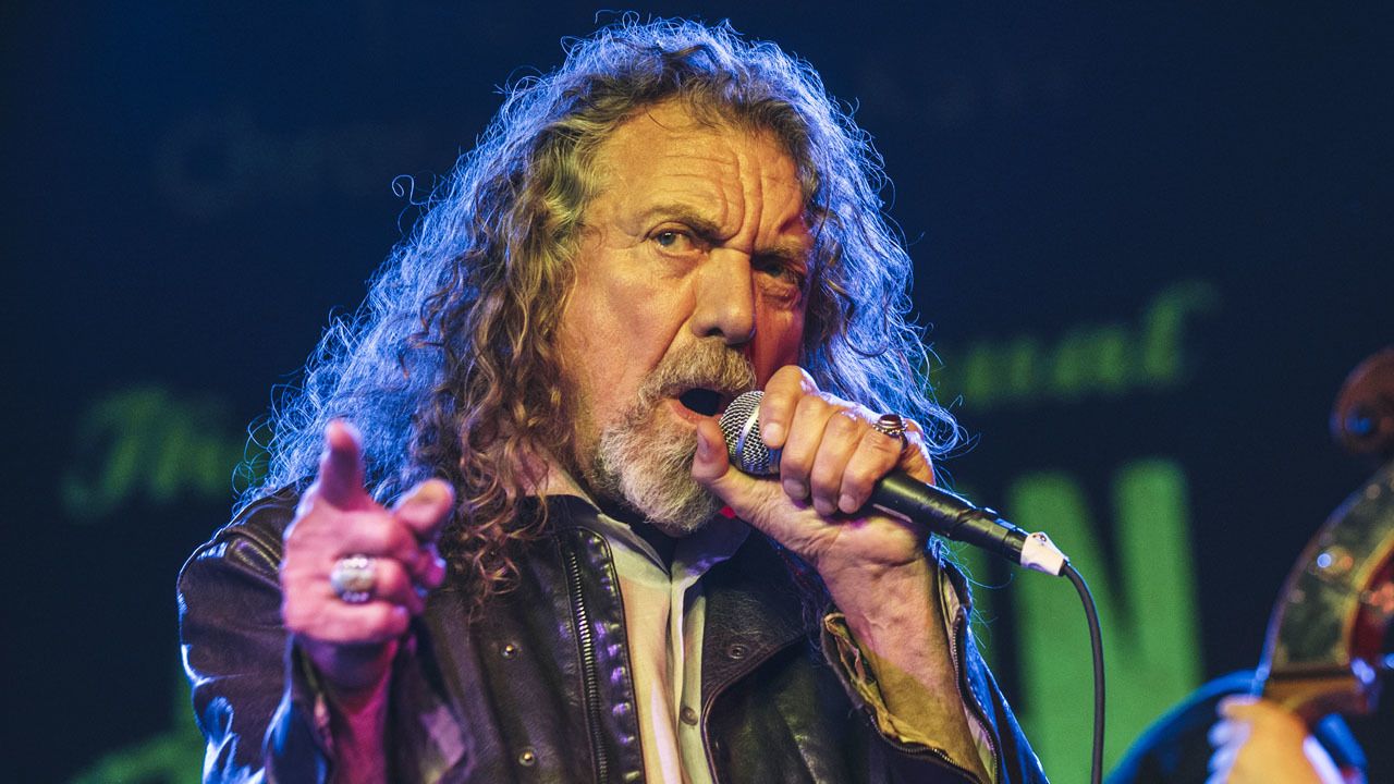 Роберт Плант — вокалист Led Zeppelin